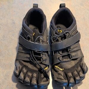 Vibram Black FiveFingers Shoes